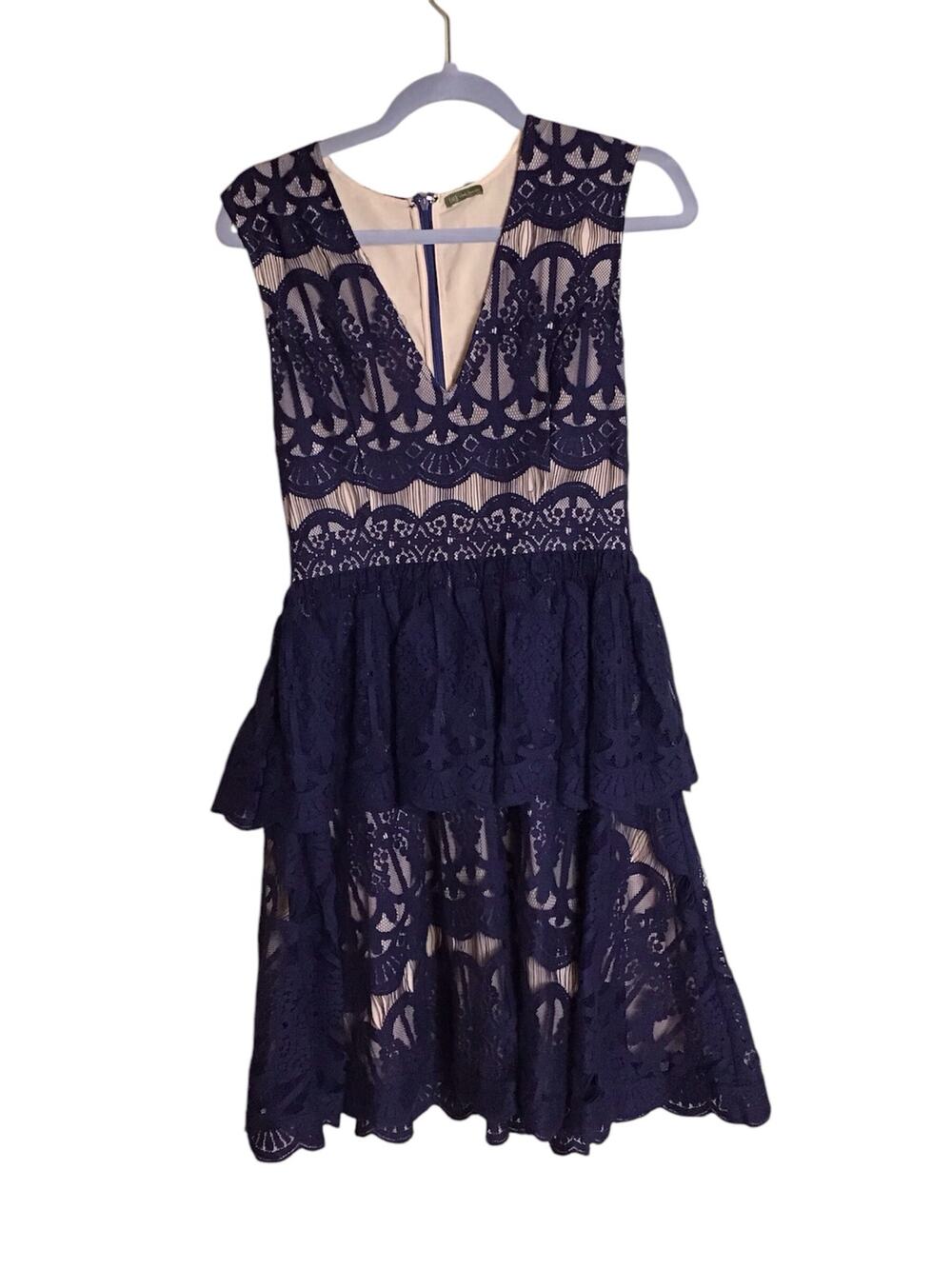 Anthropologie The Letter Blue Lace Peplum Vneck tiered Sleeveless Midi Dress SM